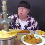 YouTuber attacked by flying cheese fondue in viral video